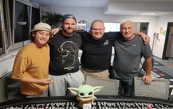 The Baby Yoda - Big Trophy Event