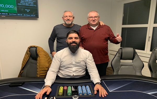 Omaha - CAPT Seefeld Package on top!