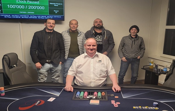 Saturday Main 100er - 18:00